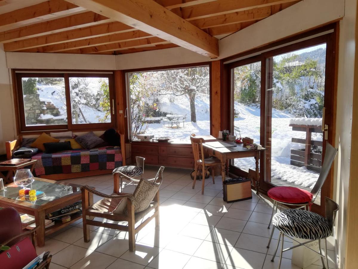 Theys Eco-Logis Mad'In Belledonne Bed & Breakfast エクステリア 写真